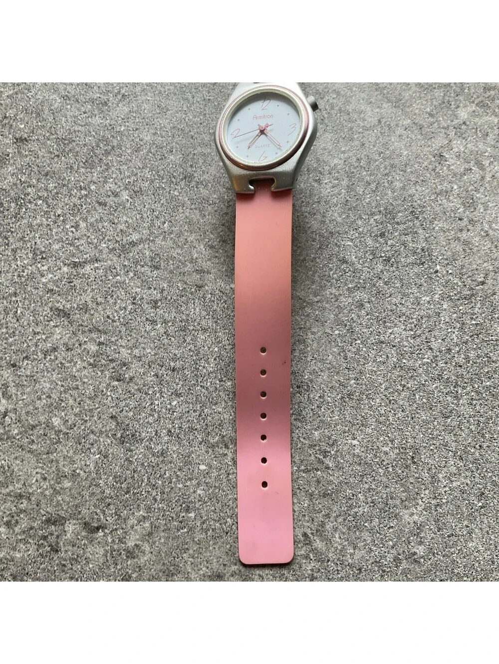 Vintage Armitron Women’s Watch 25/4433 29mm Silver Tone Case Pink Resin Band A9
